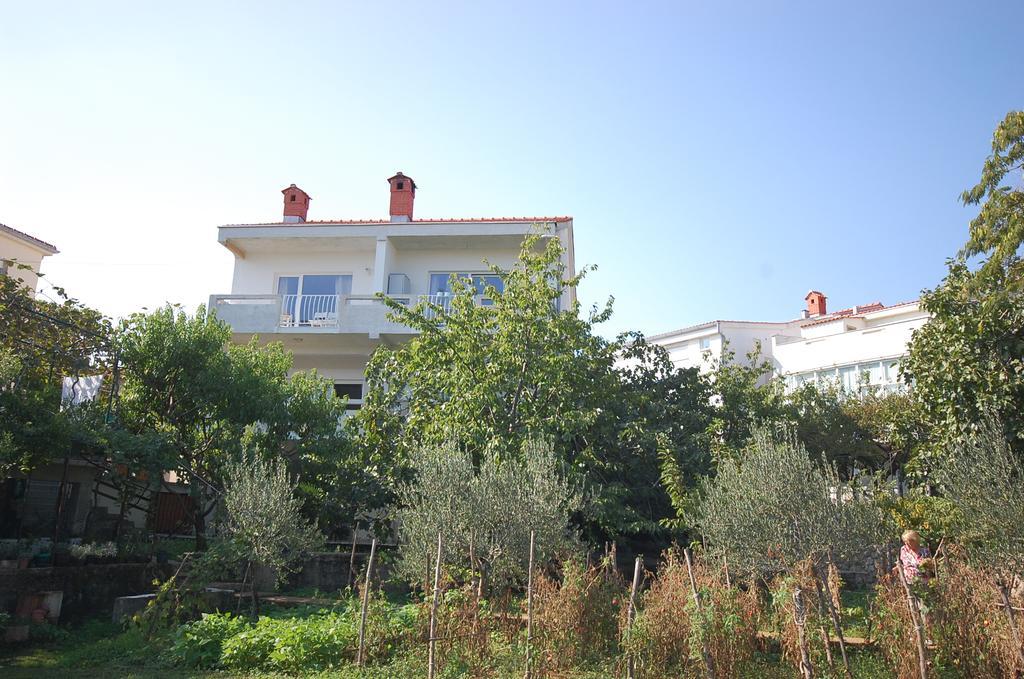 Apartments Curicta 1 Krk Town Luaran gambar