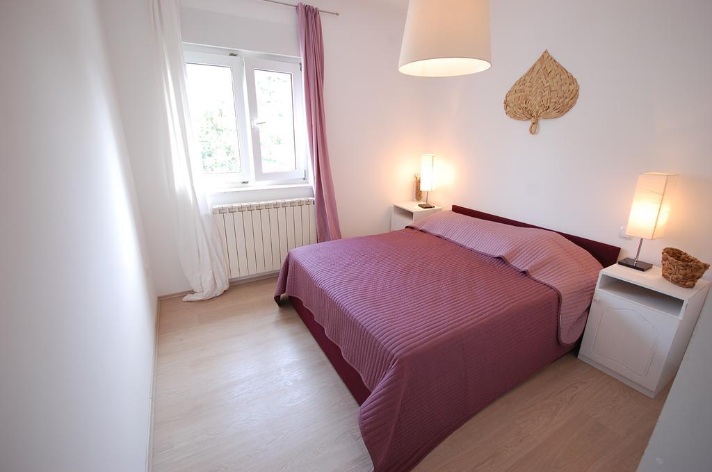 Apartments Curicta 1 Krk Town Luaran gambar