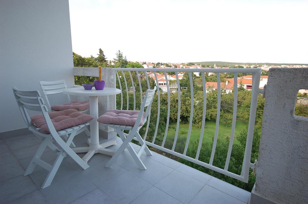 Apartments Curicta 1 Krk Town Luaran gambar